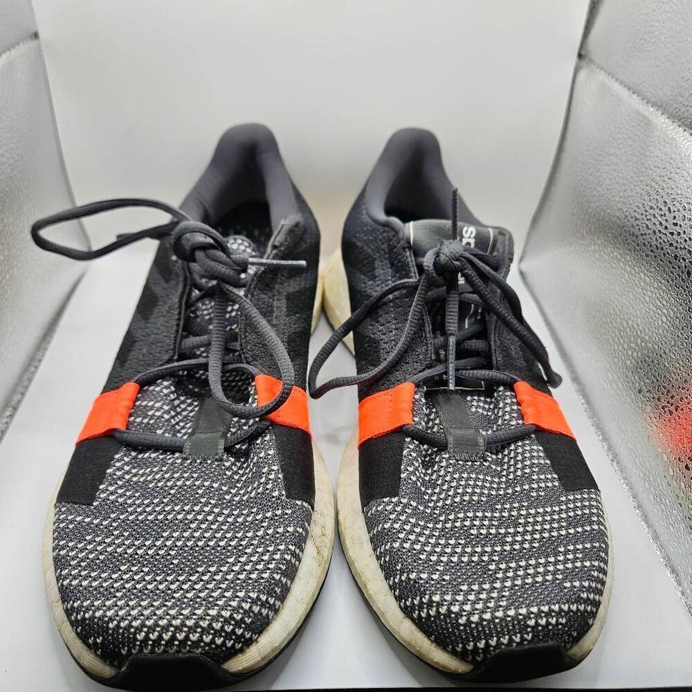 Adidas SenseBoost Go Men's Size US 9 Grey Six Core Black Athletic Sneakers.